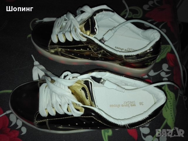 Златни обувки със светещи подметки №38, снимка 8 - Кецове - 30198258
