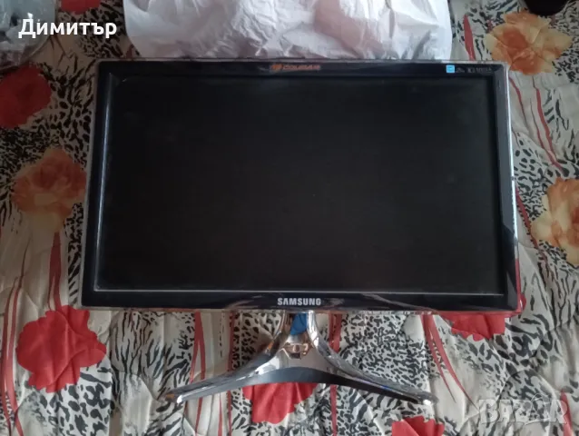 Продавам монитор Samsung Full HD