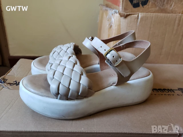 Италиански сандали от естествена кожа, снимка 4 - Сандали - 50694495