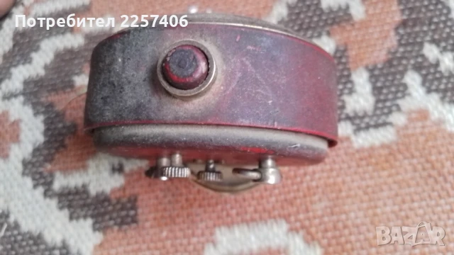 Часовник, снимка 3 - Стенни часовници - 50625811