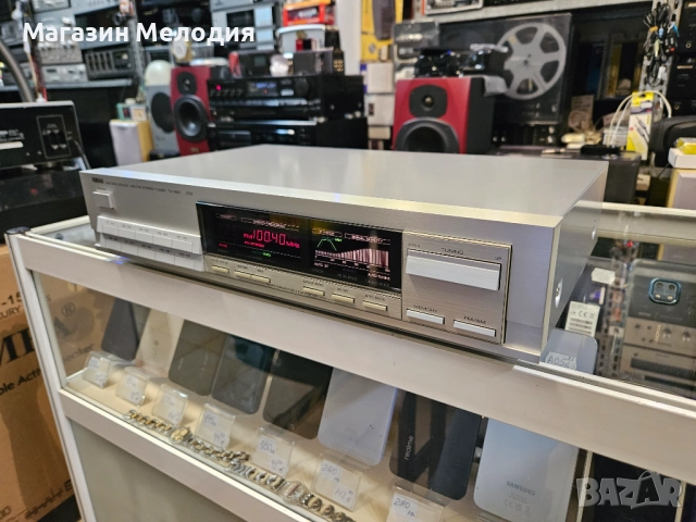 Страхотен стерео тунер Yamaha TX-500 В отлично техническо и визуално състояние., снимка 10 - Декове - 52810301