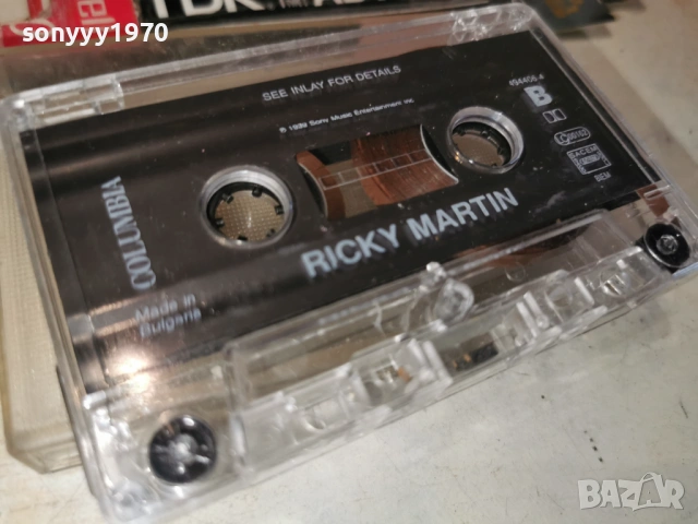 RICKY MARTIN 1903261659H1E4R