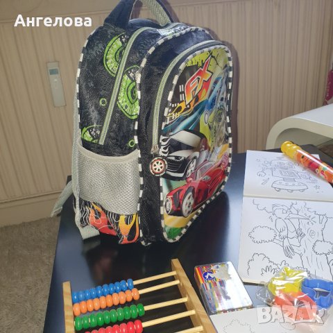 Малка раничка с подаръци, снимка 3 - Раници - 35659988