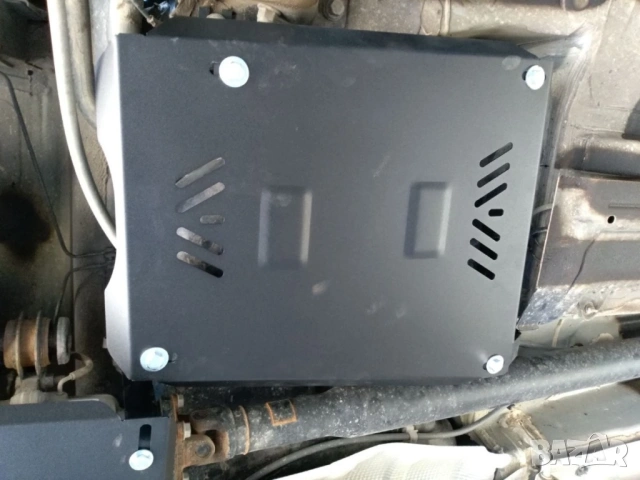 Метална кора под резервоар Dacia Duster 4×4 2010г – 2017г, снимка 4 - Аксесоари и консумативи - 53170046