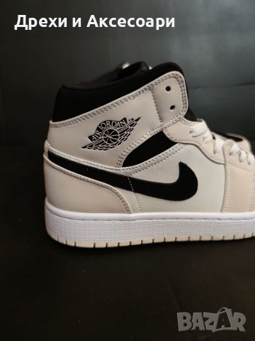 Nike Air Jordan 1 Mid Creamy White Bliss Beige Black Нови Обувки Размер 39 номер , снимка 3 - Кецове - 38414603