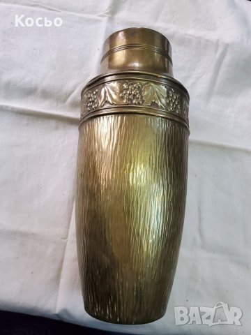 Голяма стара метална ваза, снимка 6 - Декорация за дома - 31012350