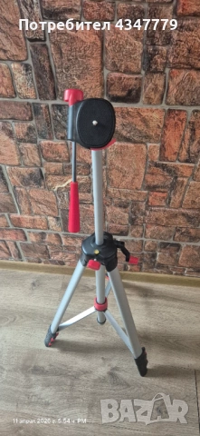 Продавам алуминиев статив 155 см