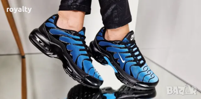 Nike дамски маратонки , снимка 3 - Маратонки - 49211393