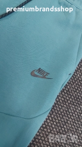 Nike tech fleece мъжки S размер , снимка 2 - Спортни дрехи, екипи - 52579060