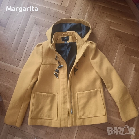 Жълто палто на Н&М