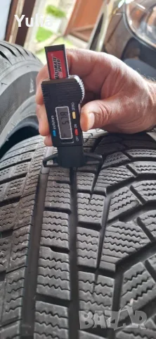 Зимни гуми Hankook, снимка 11 - Гуми и джанти - 56544875