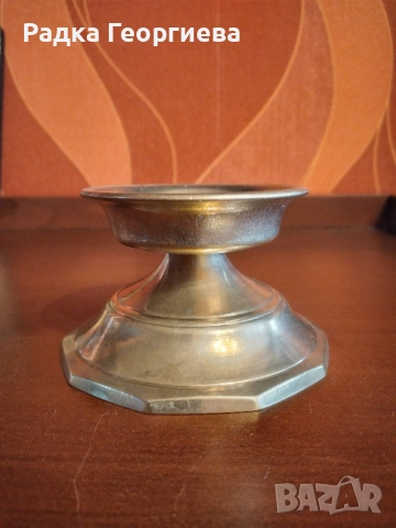 Месингов свещник