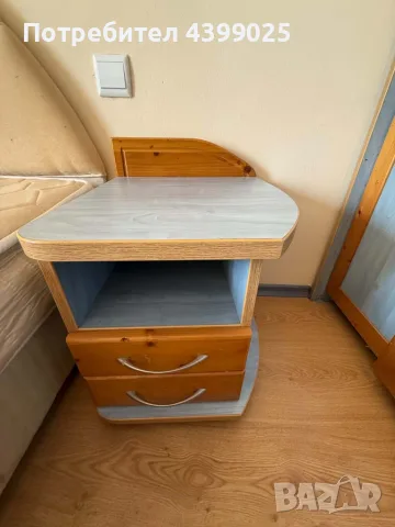 Запазени нощни шкафчета , снимка 2 - Шкафове - 56311644