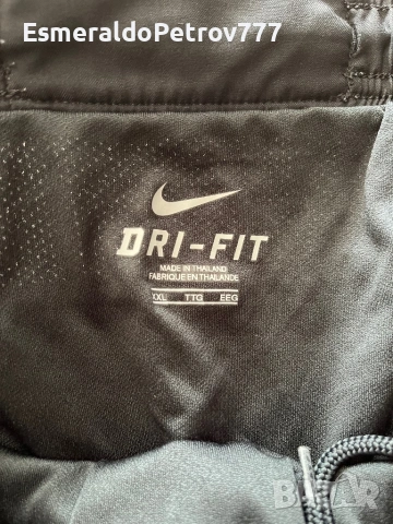 Мъжки футболни къси панталонки Манчестър Юнайтед, снимка 2 - Спортни дрехи, екипи - 54137491