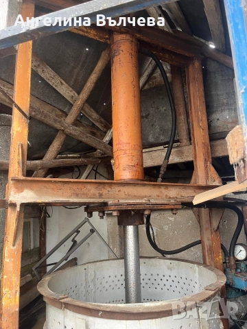 Хидравлична преса двойно действаща с МАСЛЕНА СТАНЦИЯ , снимка 3 - Селскостопанска техника - 52856184