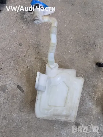 Казанче чистачки за Голф 5 Ауди А3 Пасат Туран VW Golf 5 Audi A3 8P Passat Touran Jetta 1K0955453, снимка 2 - Аксесоари и консумативи - 50248825