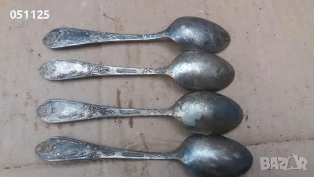 аристократичен комплект от 4 дебело посребрени лъжички за чай , снимка 9 - Антикварни и старинни предмети - 48816628