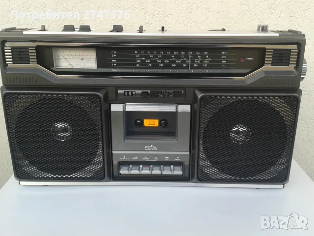 JVC-RC636 boombox