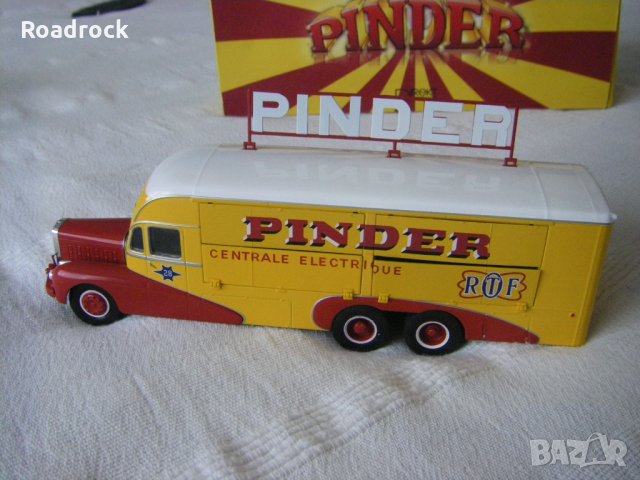 Колекционерско метално камионче Bernard 110MB 1951, снимка 2 - Колекции - 35481414