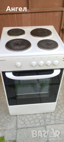 Готварска печка Beko с метални котлони 