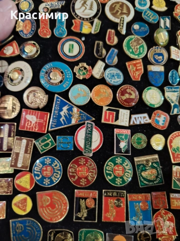 Винтидж Значки. 150 бр. , снимка 3 - Антикварни и старинни предмети - 52776837