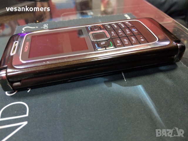 Nokia E90 Communicator Перфектна, снимка 5 - Nokia - 31337014