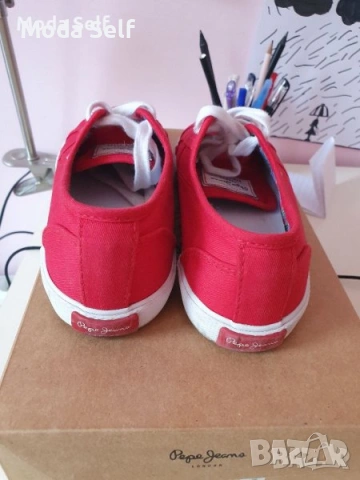 Червени кецове на Пепе Джинс, снимка 2 - Кецове - 53900003