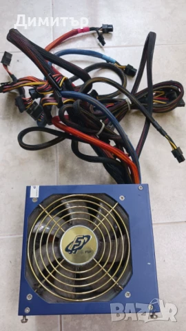 Компютърни компоненти и кутия , снимка 9 - Работни компютри - 51403653