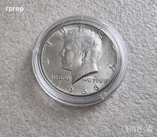 Оригинална монета. САЩ. Сребро. Половин Американски долар .1966 год. С образът на Кенеди., снимка 3 - Нумизматика и бонистика - 39774777