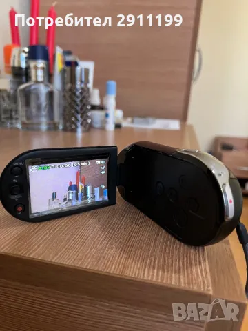 Видеокамера Samsung, снимка 3 - Камери - 50370522