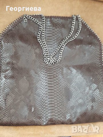 Чанта кафява, имитация крокодилска кожа, снимка 2 - Чанти - 29168638