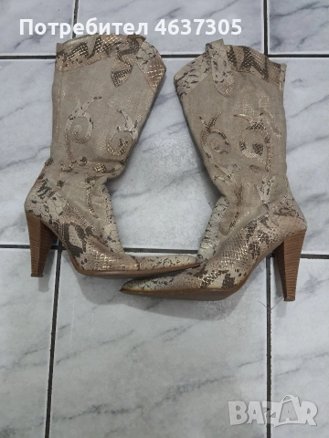 маркови бежави златисти ботуши с шарка