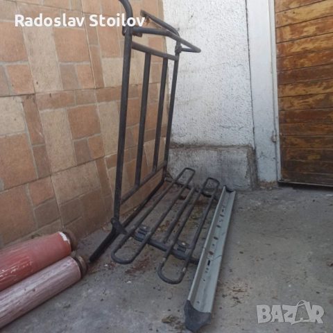 Стойка за две колела за кемпер или каравана