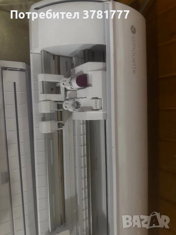 Режещ плотер Silhouette Cameo 5 – почти нов