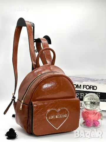 Love Moschino дамски раници Различни цветове , снимка 5 - Раници - 49112455