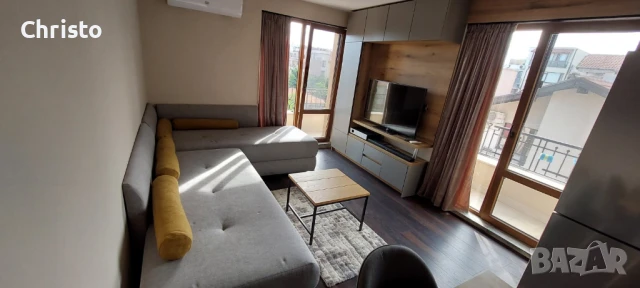 Собственик продава три имота в НЖСК разположени в центъра на кв. Сарафово , снимка 3 - Апартаменти - 50573799