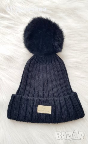 Зимна шапка с естествен пух, снимка 1 - Шапки - 42804124