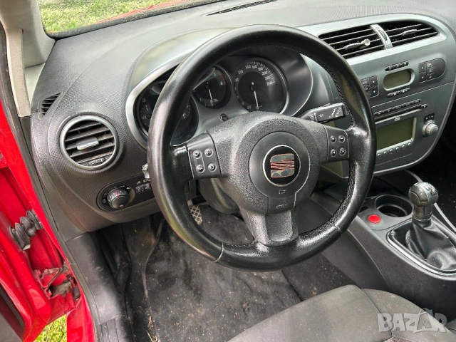 На части Seat Leon 2.0 TDI BKD , снимка 6 - Автомобили и джипове - 54070841