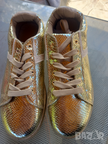 Кецове- сребърни или златни номер 40, снимка 6 - Дамски ежедневни обувки - 36549757