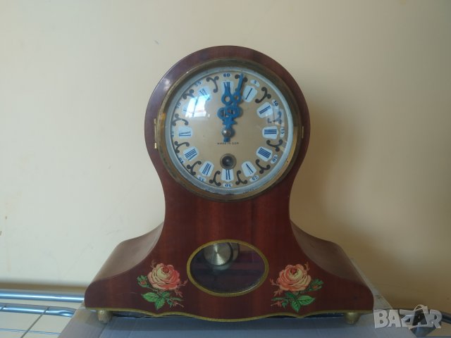 ретро настолен часовник, снимка 1 - Антикварни и старинни предмети - 39314126