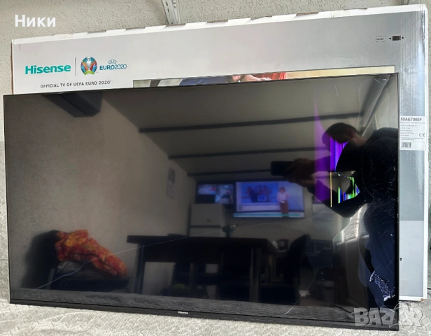 Чисто нов телевизор Hisense 50AE7000F със счупен екран за части, снимка 2 - Части и Платки - 54335768