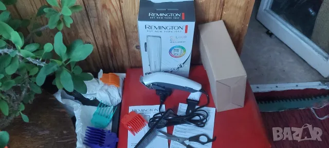 Нова машинка за подстригване Remington HC5035 ColourCut, Самозаточващи ножове, 11 приставки, снимка 2 - Машинки за подстригване - 56145071