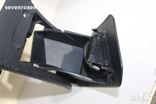 Шкафче табло Форд Фиеста 6 2011 1.4tdci 68hp Ford Fiesta 6, снимка 3 - Части - 48306753