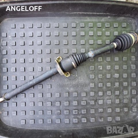 Полуоски лява/дясна Mercedes B-class W245 d, снимка 2 - Части - 53041574