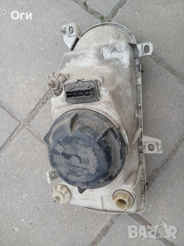 Оригинален ляв фар Хела за Фолксваген Голф 3, снимка 2 - Части - 54174183