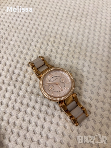 часовник Michael kors , снимка 3 - Дамски - 56452644