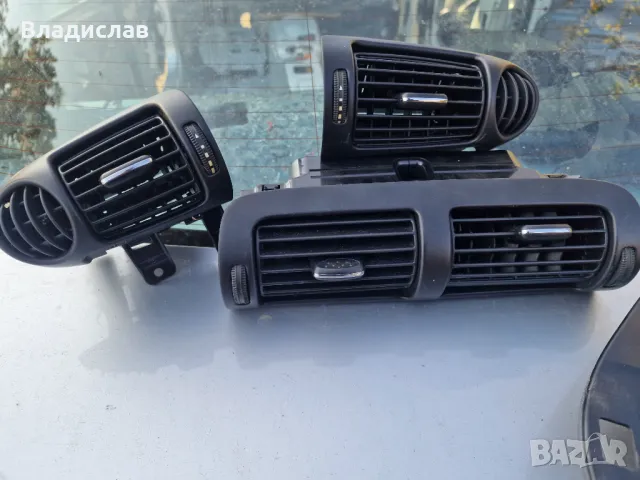 Въздухводи за таблото за Mercedes w203 , снимка 3 - Части - 47917004