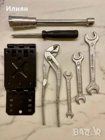 Инструменти Mercedes-Benz 