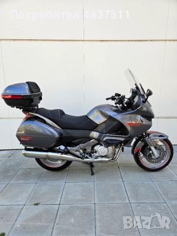 NT 700 ABS, снимка 2 - Мотоциклети и мототехника - 51959395