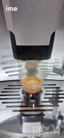 Кафеавтомат / кафемашина - робот. НОМЕР 21. Delonghi Magnifica. Type ESAM04.110.S. Работи с мляно..., снимка 3 - Кафемашини - 53222454